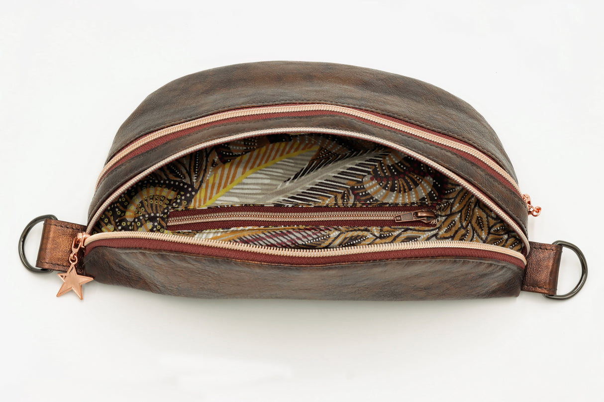 Crossbody Bag aus echtem Leder / Schweizer Handarbeit 'Terra di Luce'