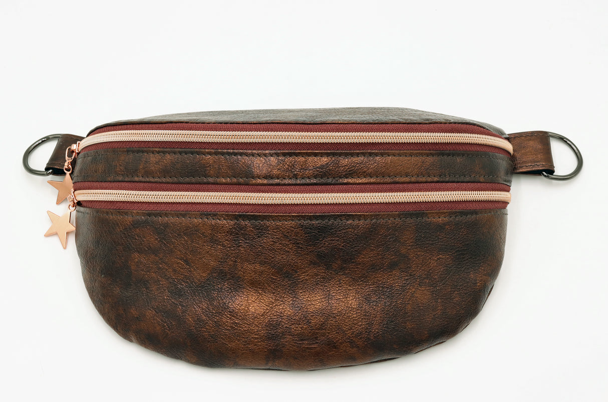 Crossbody Bag aus echtem Leder / Schweizer Handarbeit 'Terra di Luce'