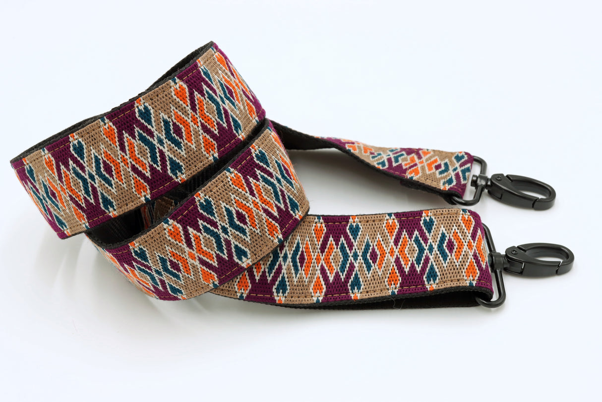 Crossbody Bag aus echtem Leder / Schweizer Handarbeit 'Terra di Luce'