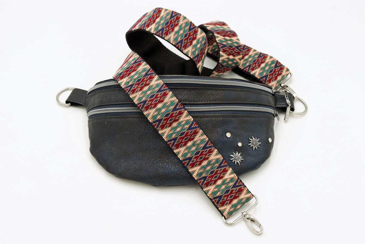 Crossbody Bag aus echtem Leder / Schweizer Handarbeit 'Stella Alpina'