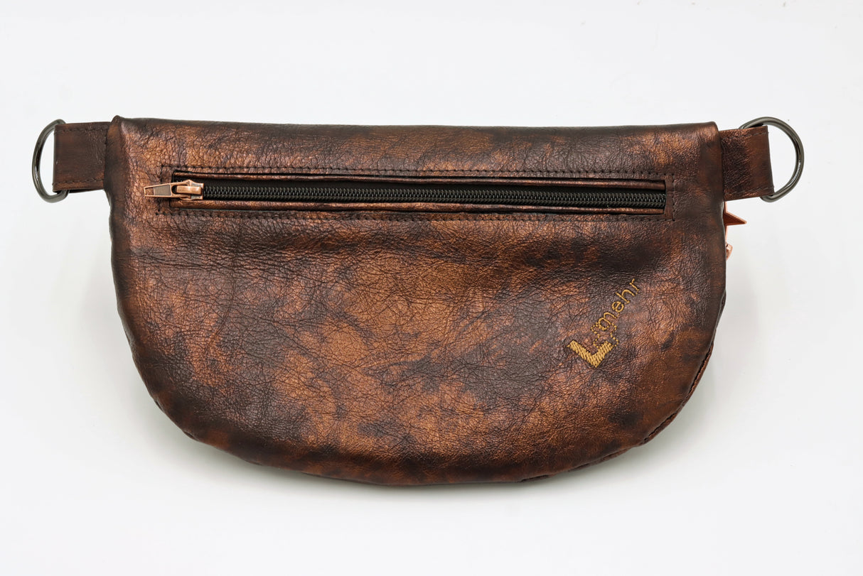 Crossbody Bag aus echtem Leder / Schweizer Handarbeit 'Terra di Luce'