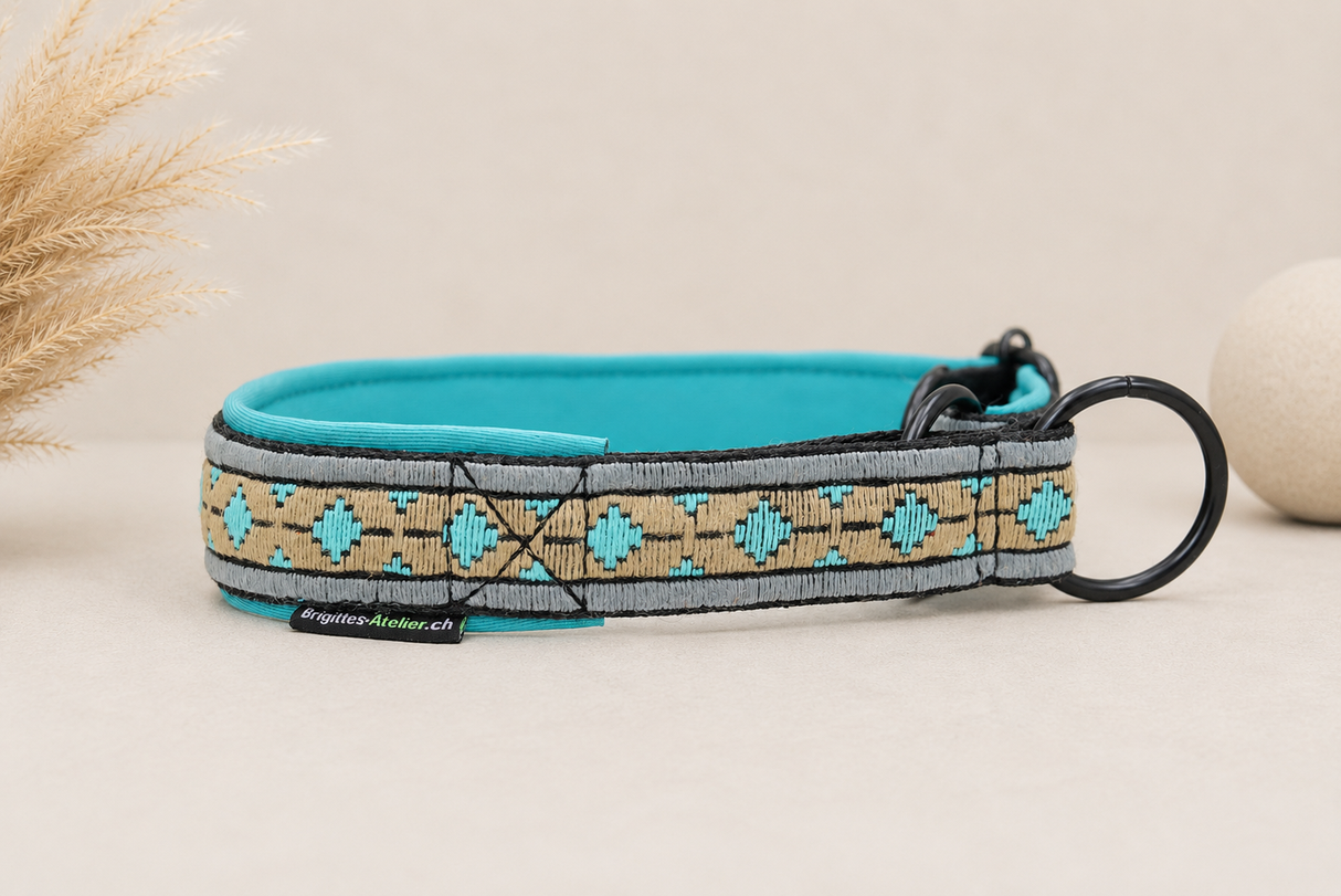 Halsband „Sitara“ Zugstopp / Sofortkauf / Innenumfang ca. 40 - 44 cm