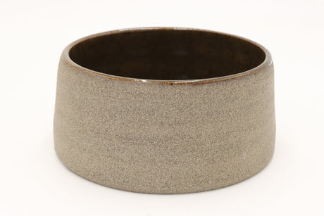 Napf „Arenis“ – erdig, klar und handwerklich fein