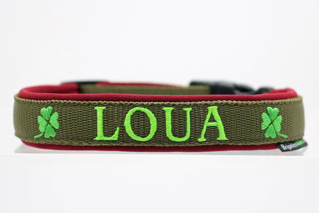 🍀 Halsband „Glücksklee“– personalisiert & individuell / Preis inkl. Stickerei & Neopren-Polsterung (Basis: 2,5 cm Gurtband / ca. 3,5 cm Gesamtbreite). Weitere Optionen können den Endpreis verändern.