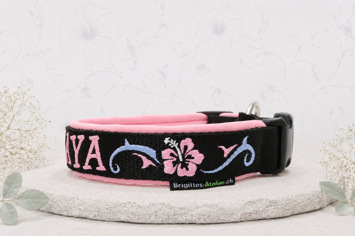 Namenshalsband Aloha – personalisiert & individuell / Preis inkl. Stickerei & Neopren-Polsterung (Basis: 2,5 cm Gurtband / ca. 3,5 cm Gesamtbreite). Weitere Optionen können den Endpreis verändern. (Kopie)