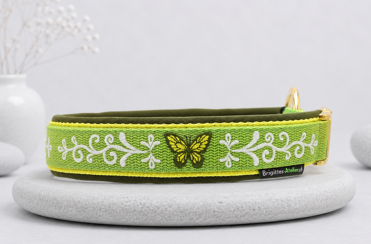 'Butterfly Meadow' – extrabreites Zugentlastungs-Halsband/ Sofortkauf / Innenumfang ca. 45 - 50 cm (Kopie)